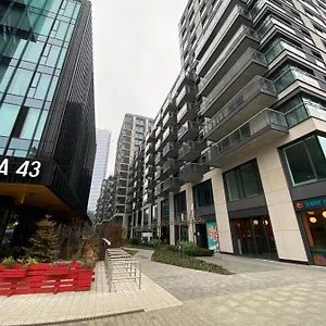 Apartament Mennica Grzybowska 43a, Warszawa